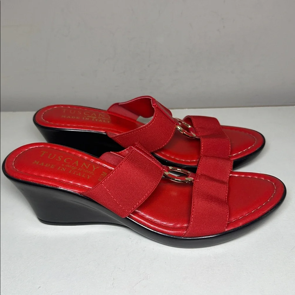 Tuscany New Red Patent Women Sandals - Picture 3 of 9